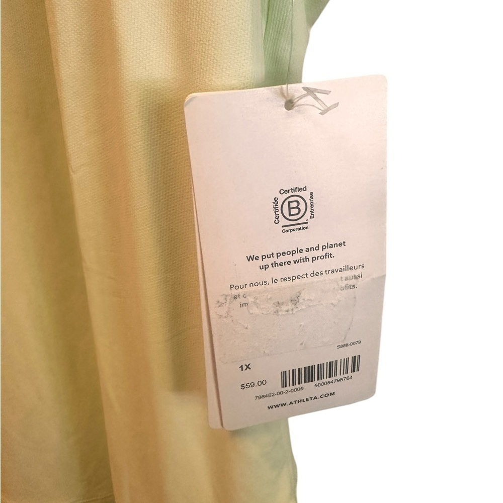 NWT Athleta Light Green Muscle Tank Top - Picture 5 of 6